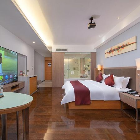 Shenzhen Ramada Plaza, North Railway Station Hotel Exterior photo