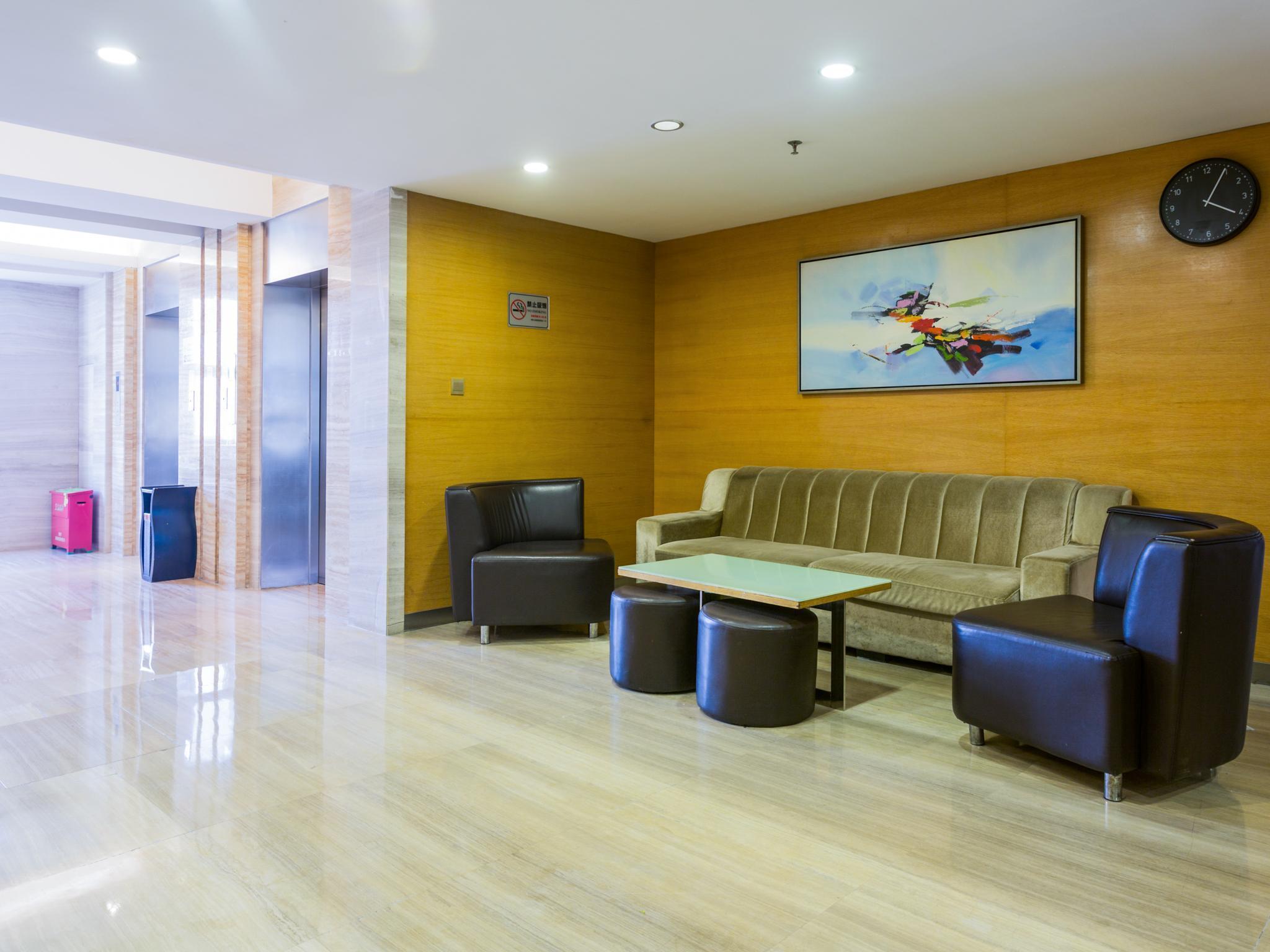Shenzhen Ramada Plaza, North Railway Station Hotel Exterior photo