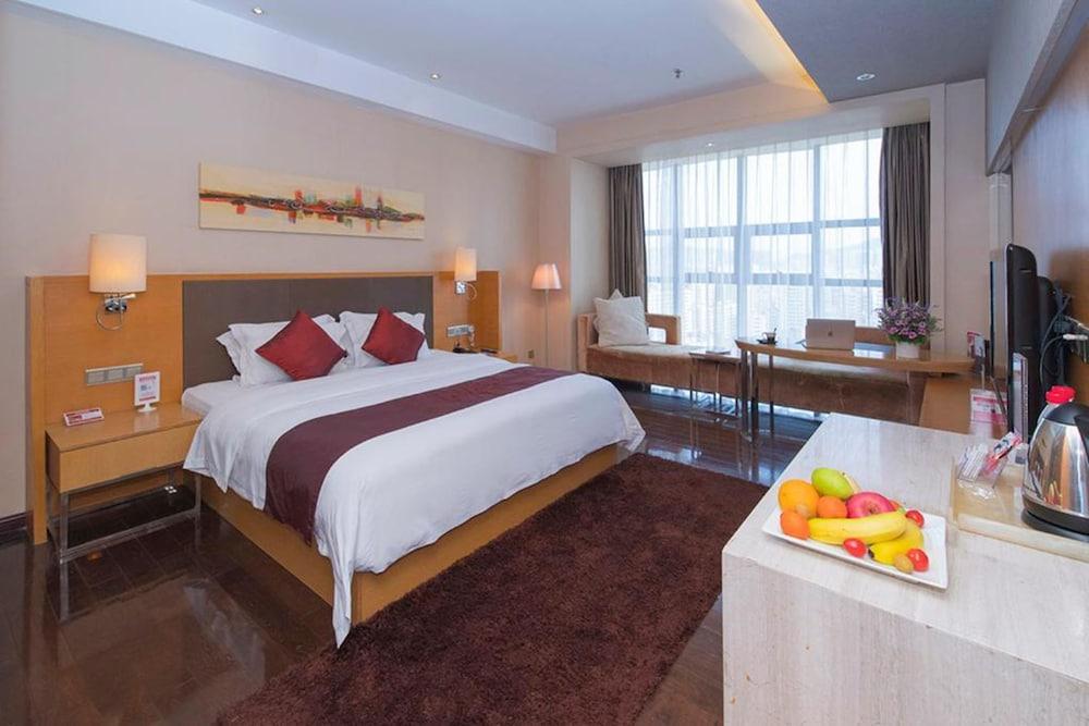 Shenzhen Ramada Plaza, North Railway Station Hotel Exterior photo